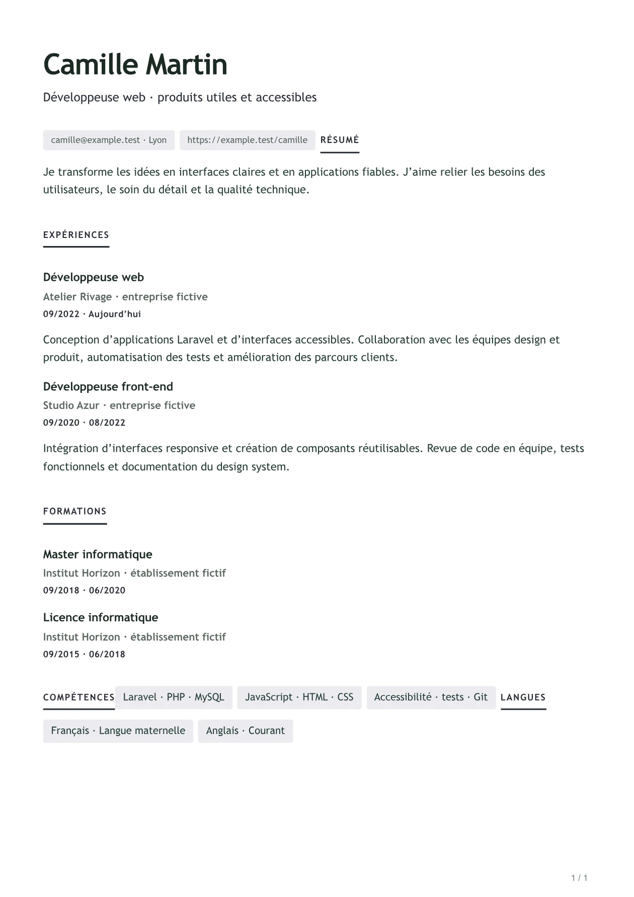 Aperçu du CV CLARITY avec un parcours fictif